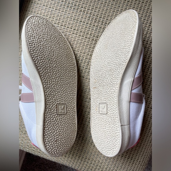 Size 10 women’s Veja esplar canvas sneakers - Picture 5 of 5